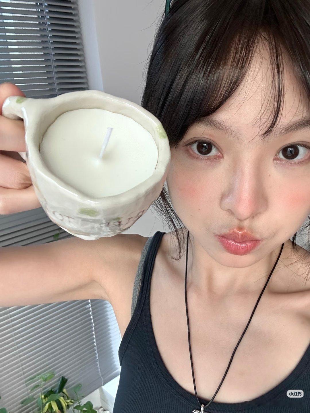 陈怡馨【往年今日】240717 🍠new chat美女在等我吗之前在景德镇烧的