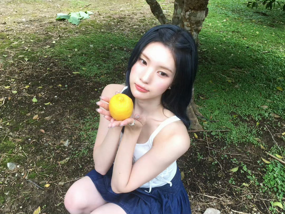 这套太清新太漂亮了 打歌一定要让我再见到这个造型好不好🥺 