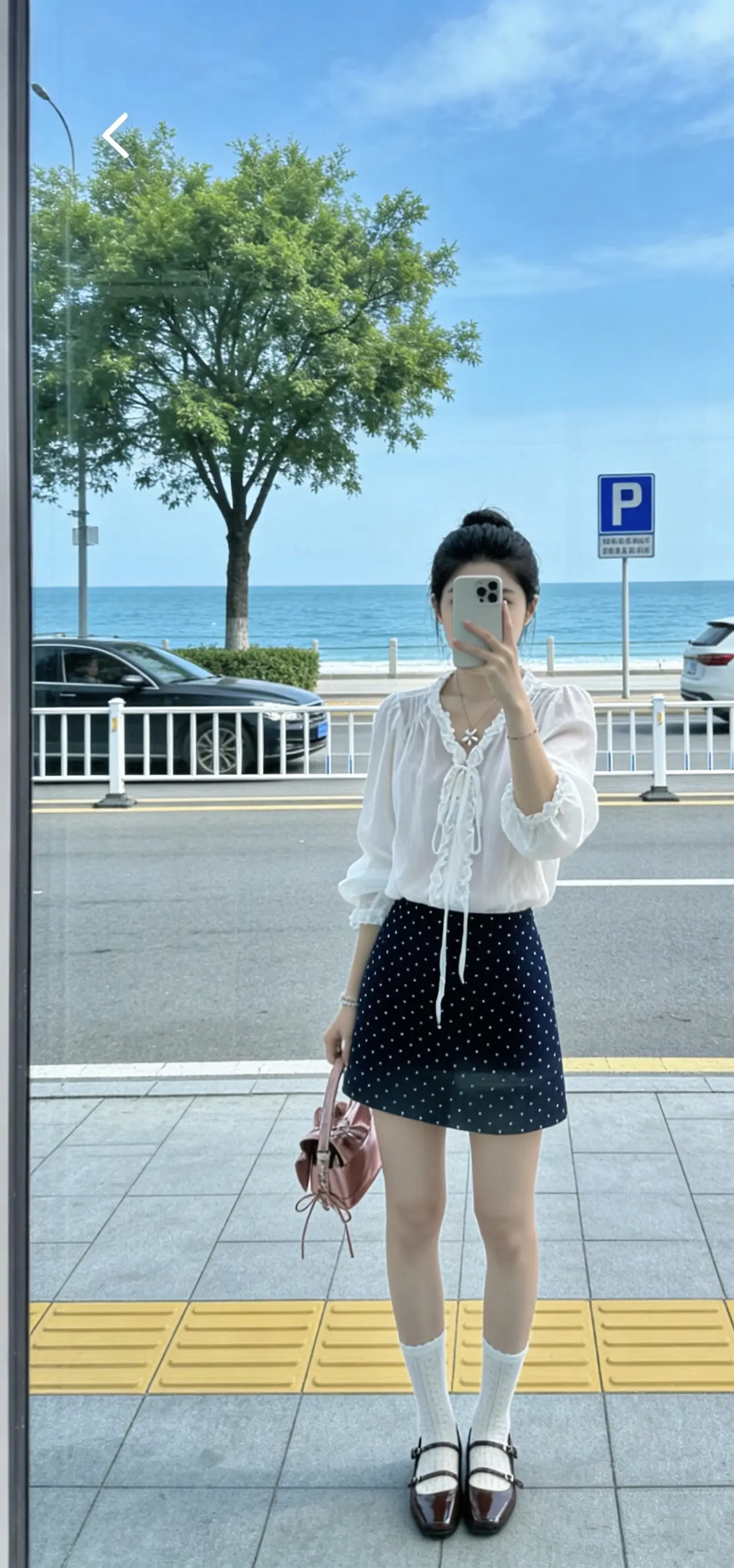 “春会来 事会顺 人会好                花会开 风会暖...