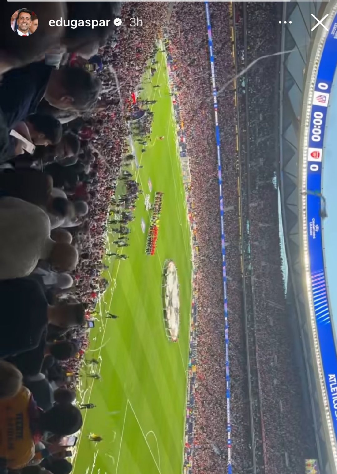 埃杜昨晚也在现场观看了阿森纳与马竞的比赛。马竞1比1阿森纳 欧冠