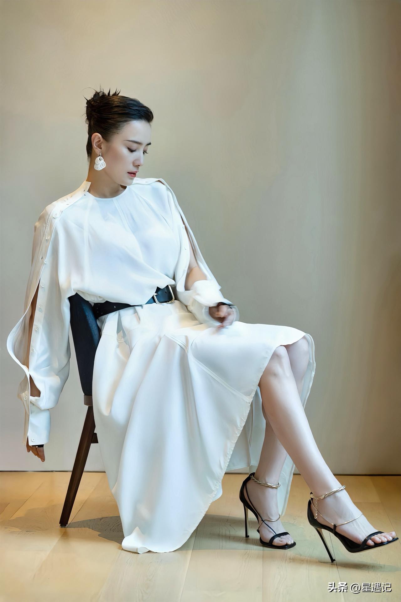 宋佳的穿搭，为什么越简单越耐看？
