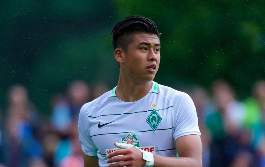 老将不老！张玉宁接受采访吐露心声，愿为国家队逐梦而全力以赴