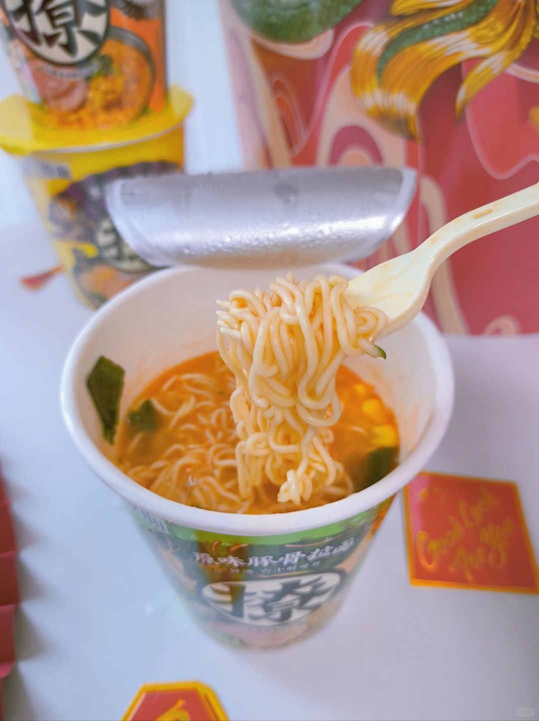 这个福桶真的是太显眼了