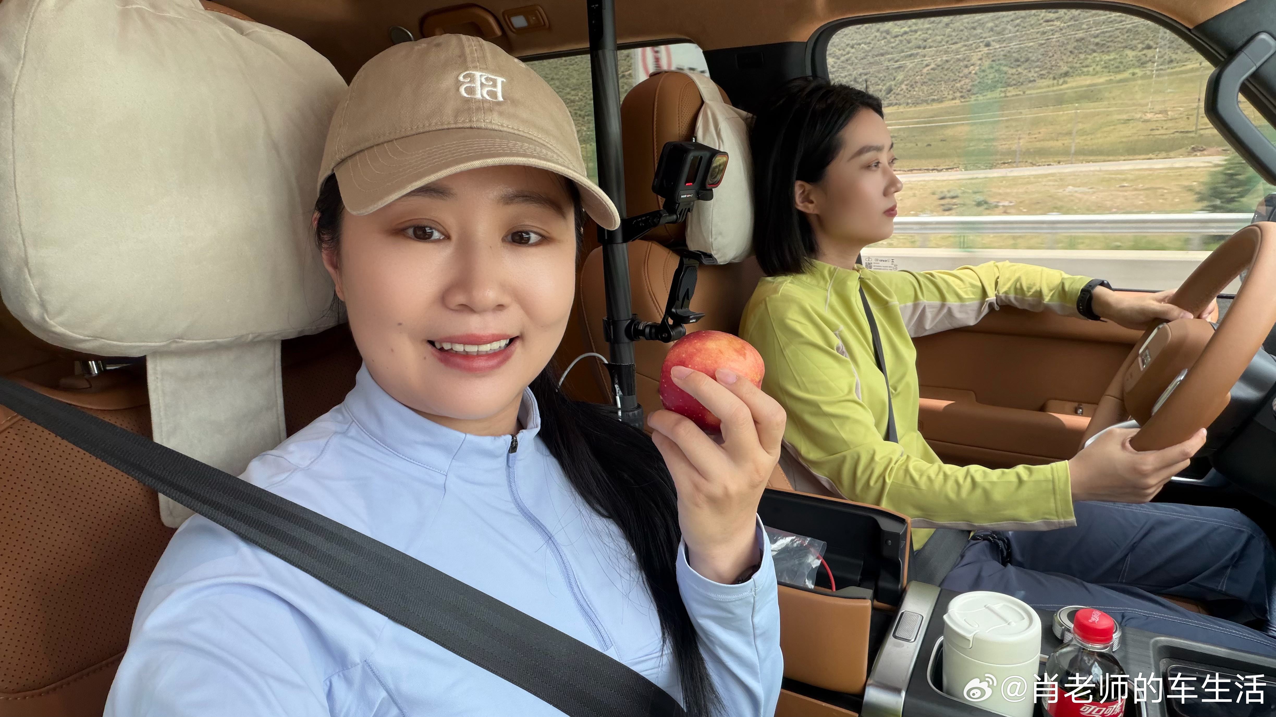 妮可真是非常好的出行搭子，技能点满！而我呢，主要负责情绪价值～我是infj ，她