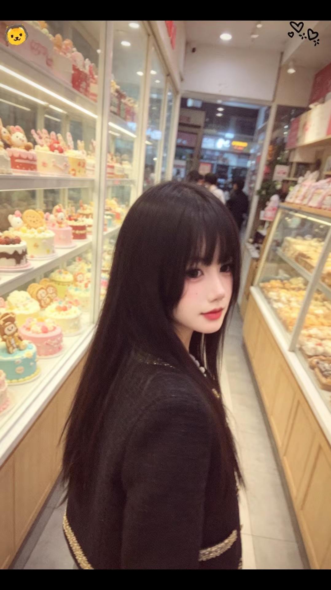 对于自身很阳光的人而言，不管什么都只是锦上添花而已