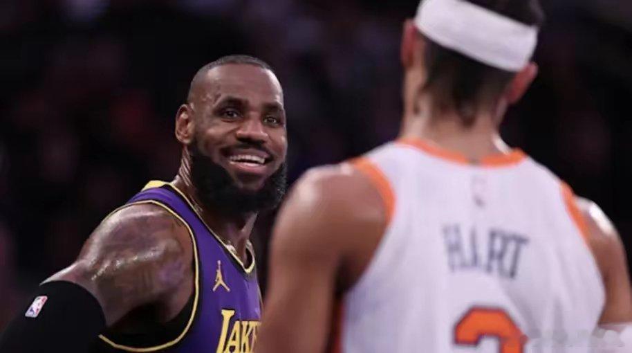 NBA 有趣的是，尼克斯成了近年来唯一一支对詹姆斯说“谢谢，但我们不需要”的球队