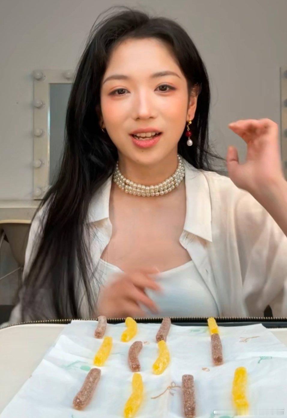 代露娃今晚直播状态 ​​​