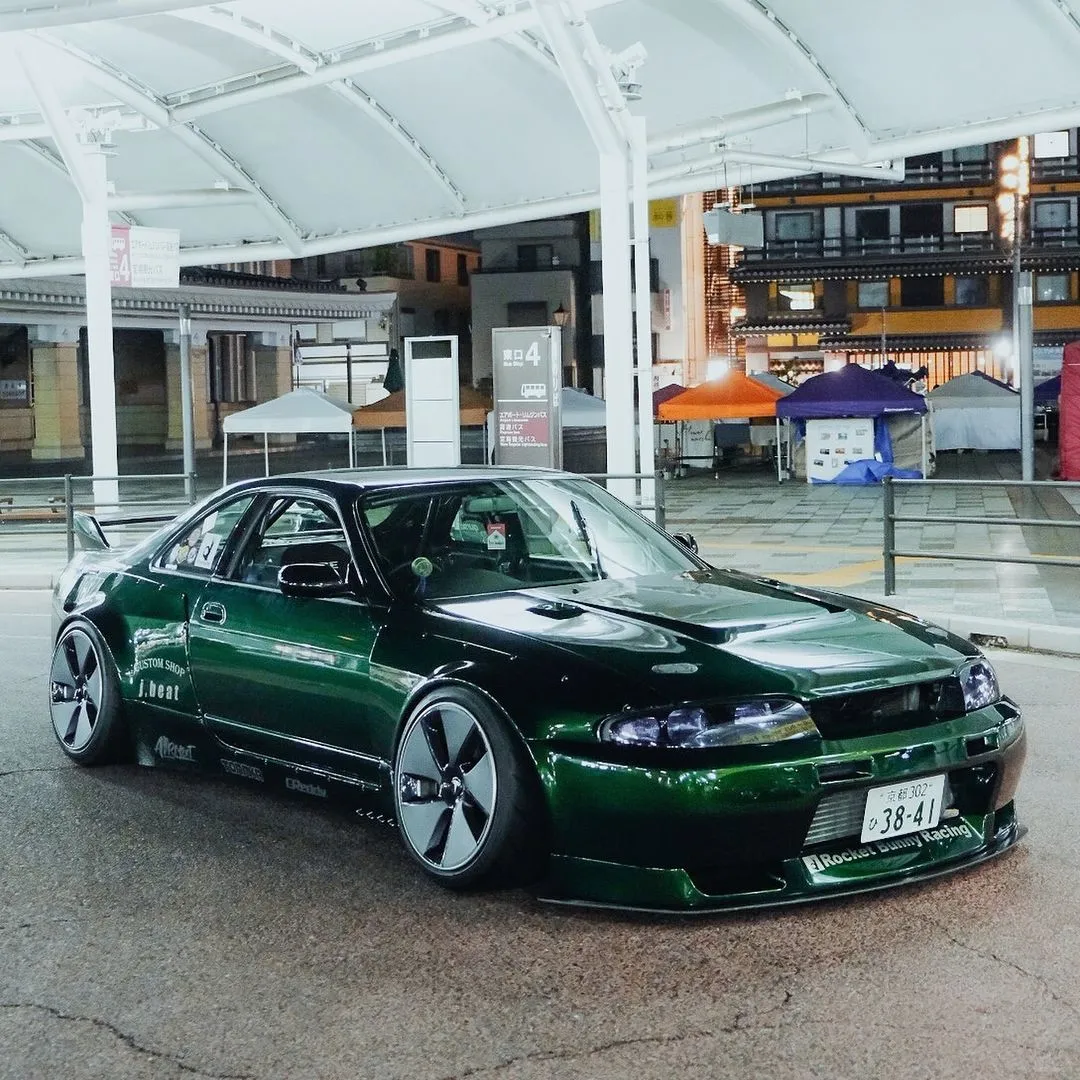 NISSAN SKYLINE GTR R33
