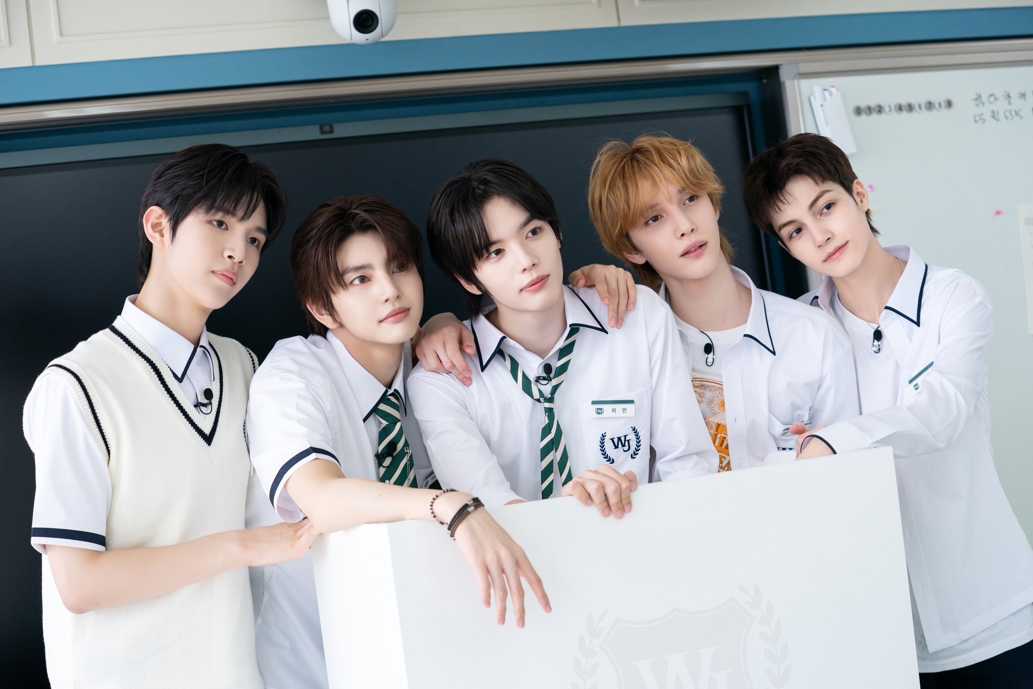 SMTR25《请回答High School》EP1预告照公开🏫 