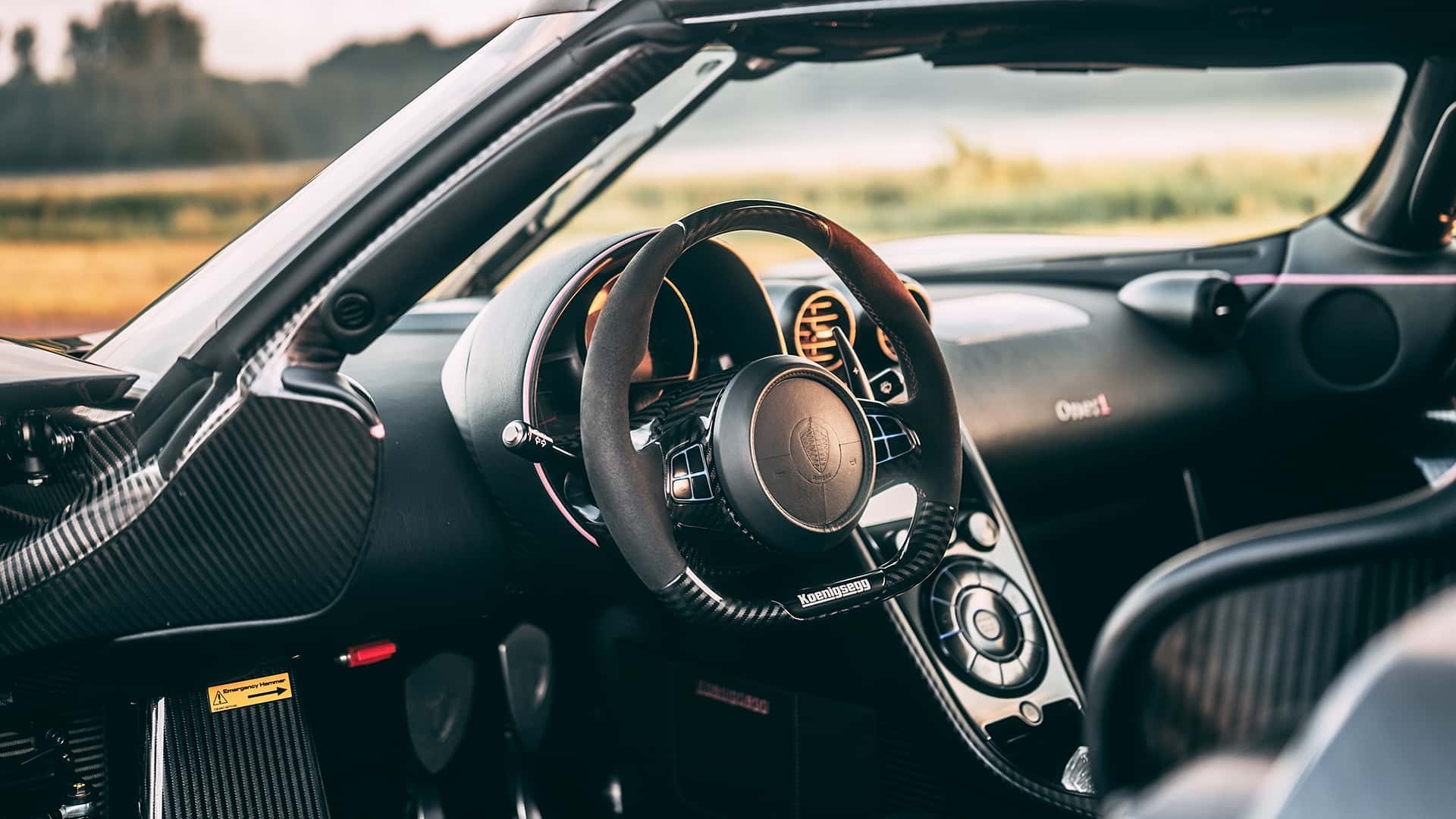 Koenigsegg One：1 