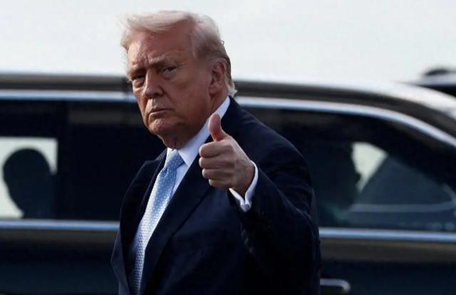 80年英美特殊关系遇劫，特朗普公开羞辱英首相，铁杆盟约濒临破碎

80年铁杆盟友