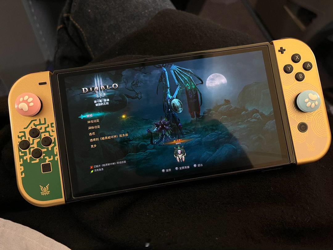 又做回大周一赶飞机✈️上海还要补脚本的出差狗了，昨晚上弄脚本没睡好坐个大座，打打