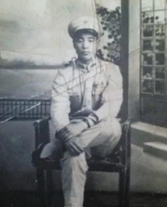1944年，八路军干部陈克被俘，敌人把他押到刑场杀害，可行刑当天，一个汉奸抓来一