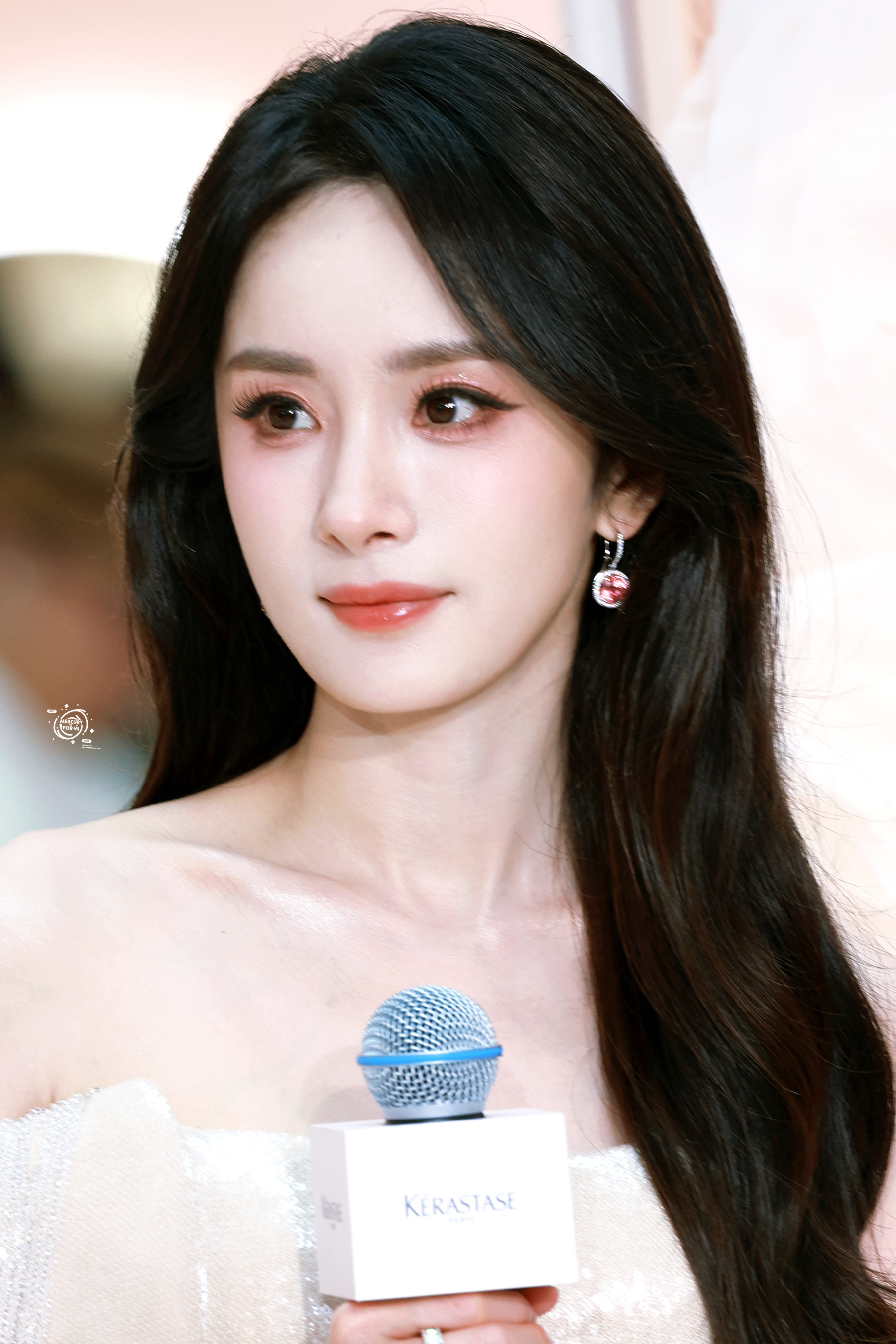 杨幂  ym杨幂江山大同 ym杨幂冯湮儿 世界不论好与坏，你每天都是限定版 𝒯