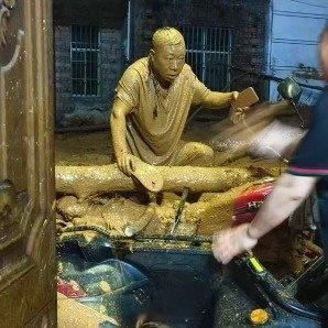 被这张泥人照片震撼到了泥的闪光 西安·华严寺
