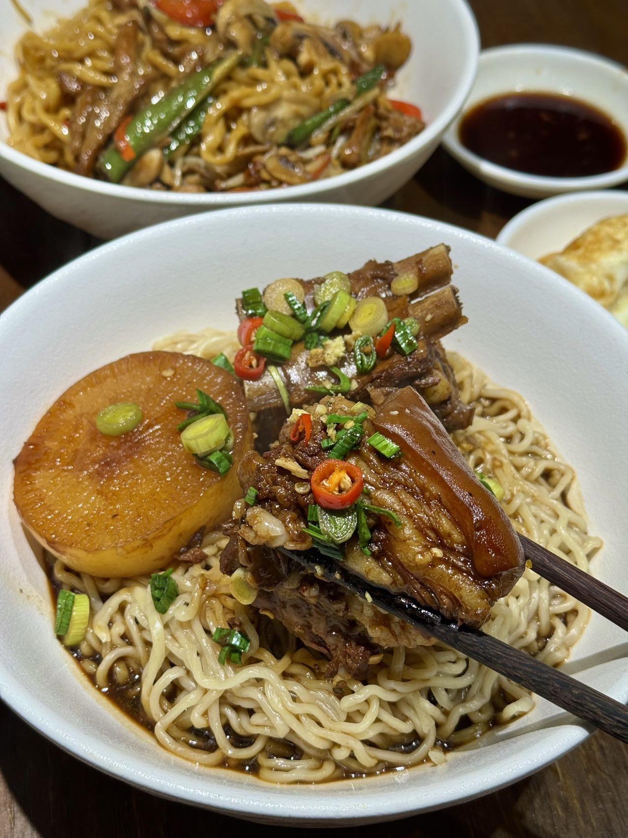 🍜上海这碗面真的没有对手。。。。。