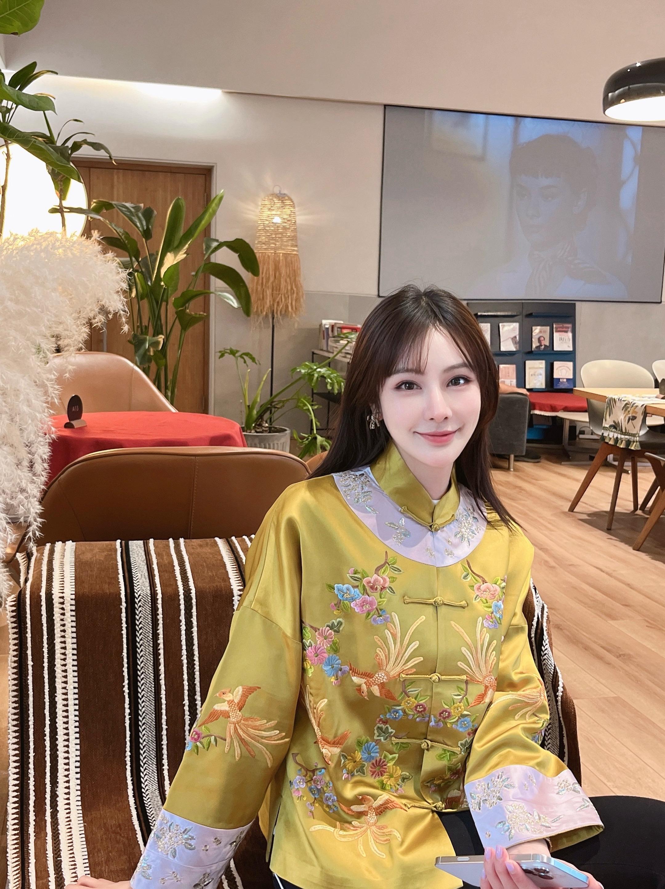 愿世界和平 没有眼泪 只有笑容