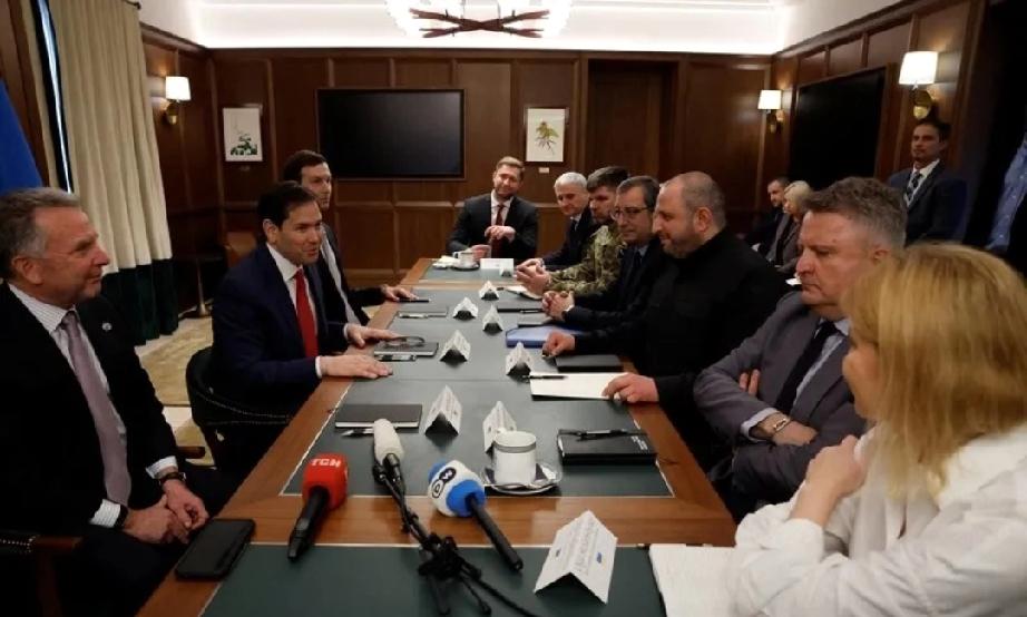 美乌俄三方会谈背后各有盘算。预计2026年3月的这场会谈，是在军事冲突僵持下展开