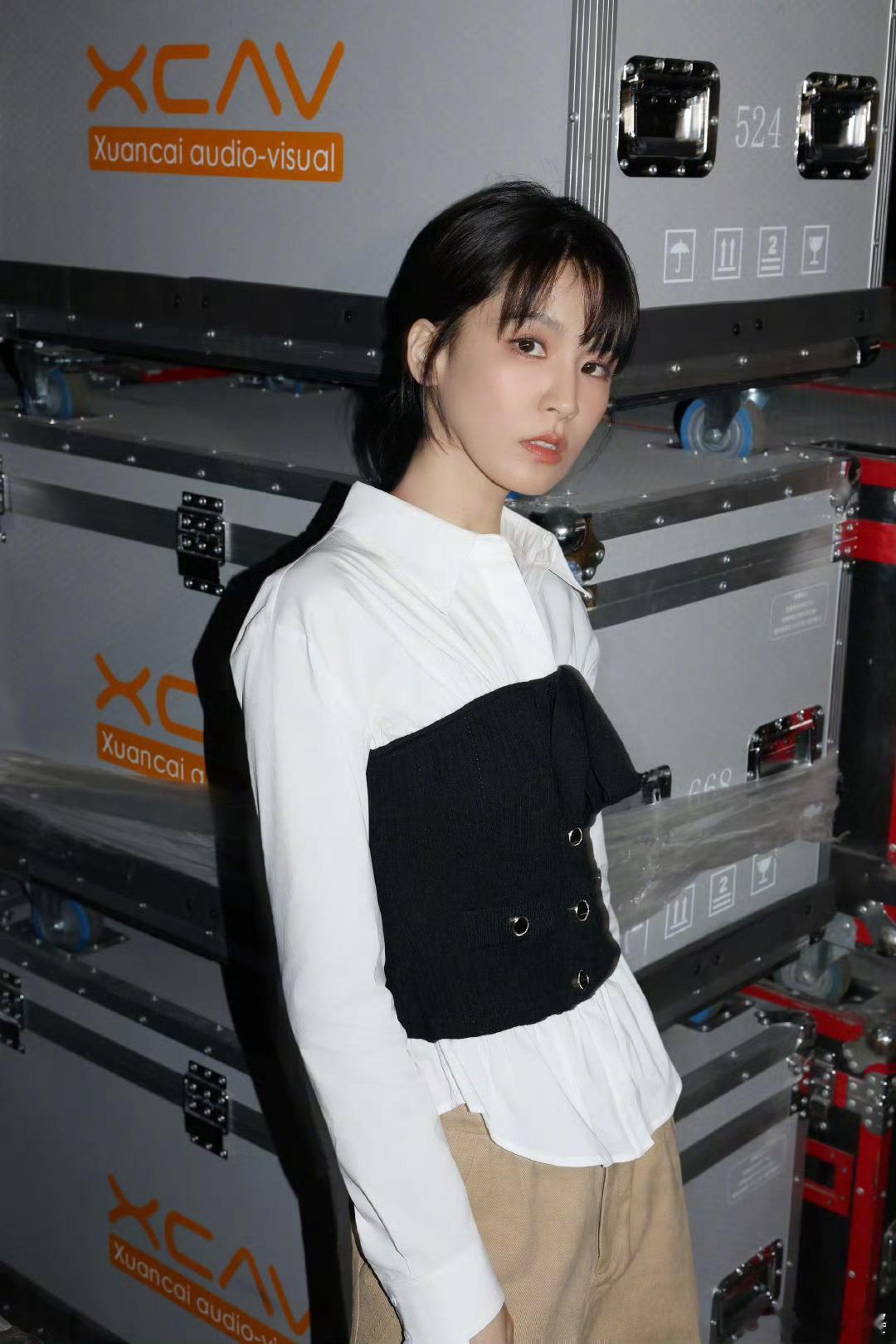 王濛永远被甜妹拿捏谁懂啊!王濛遇上甜妹直接秒变温柔🥰，曾沛慈软乎乎的台湾腔一开