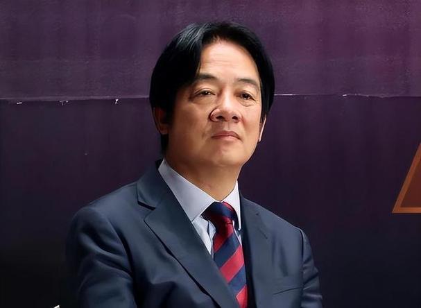 赖清德强拆蒋介石像，高喊“台湾不属中国”，国台办下定最终结局 。赖清德在我国台湾