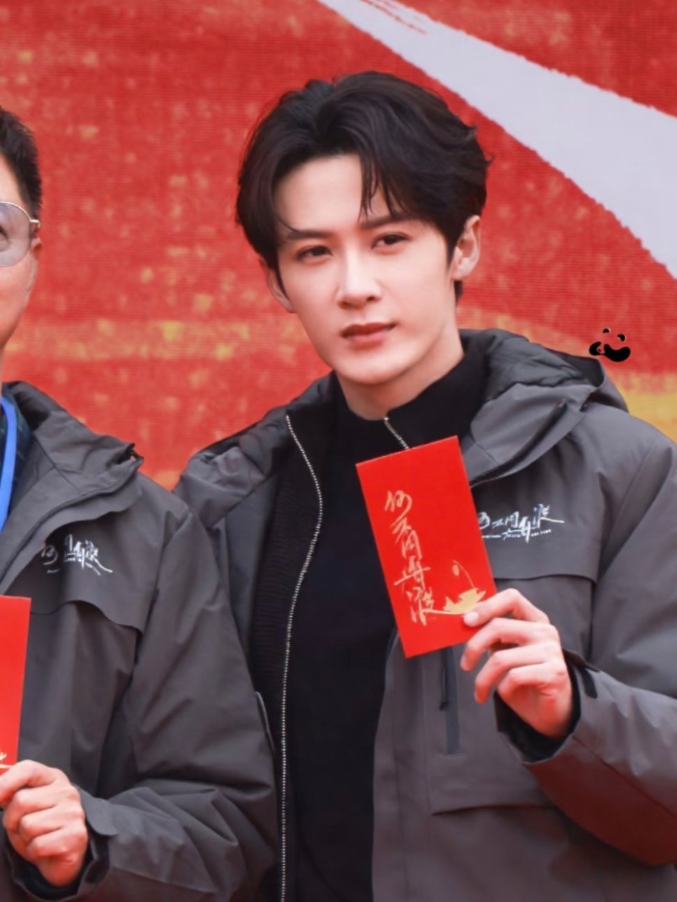 檀健次、卢昱晓、曹骏、尹浩宇《何不同舟渡》开机路透 