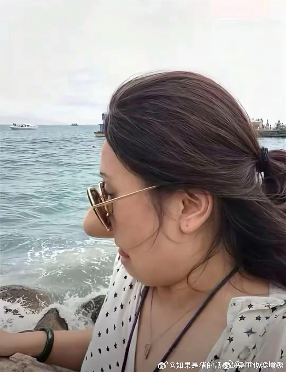 视觉错位图，还以为这是鼻子呢 ​​​