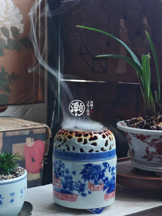 焚香，是感官体验，也是生活姿态