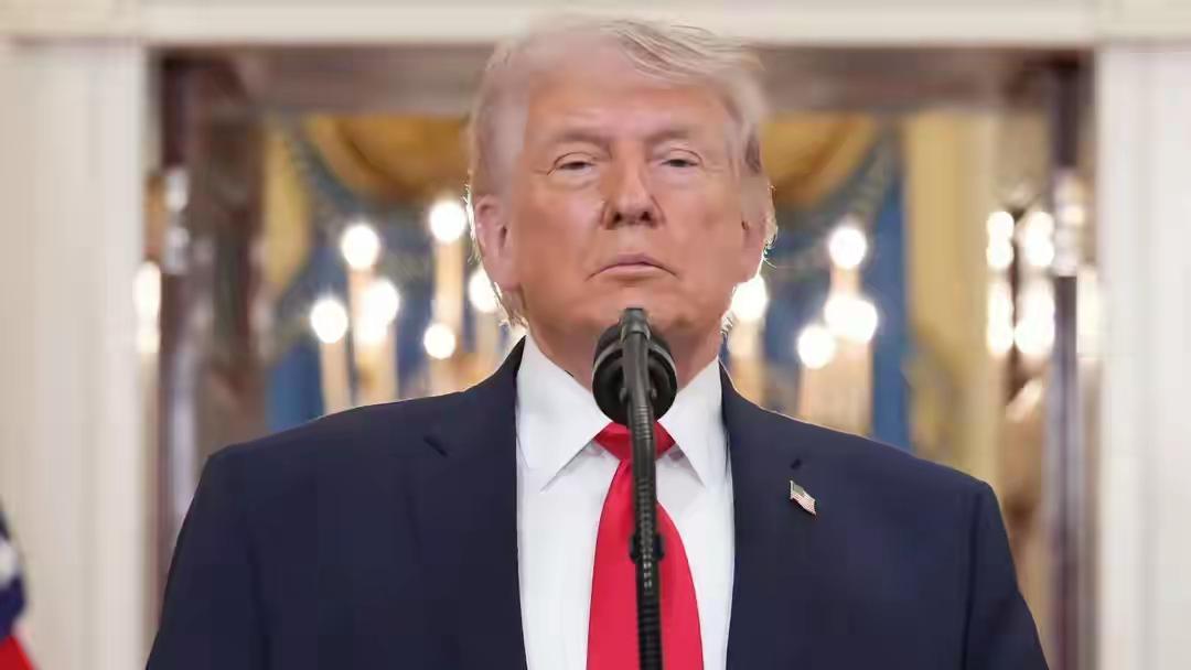 互相暗示，互给台阶，美伊达成和平协议，真有门了？

特朗普突然宣布黎以停火10天