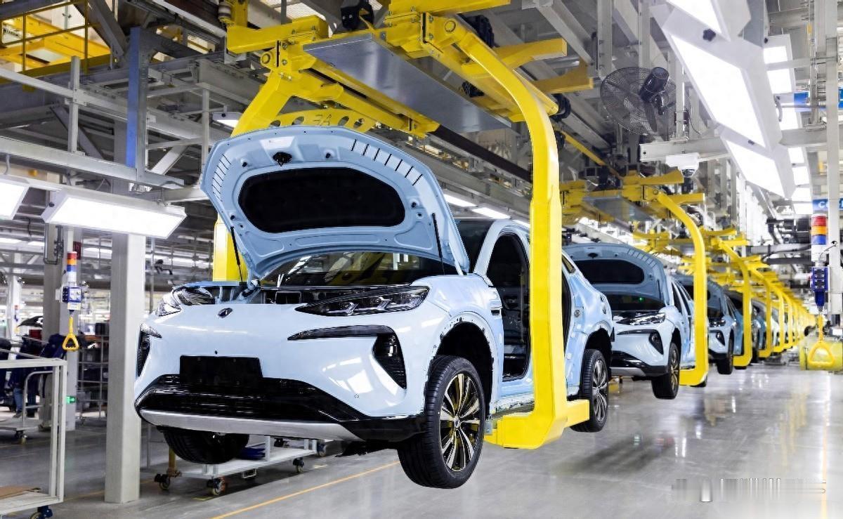 日本文化的扩张性丝毫不逊于其政治野心，而中国更是其战略部署的重点对象。
就拿如今