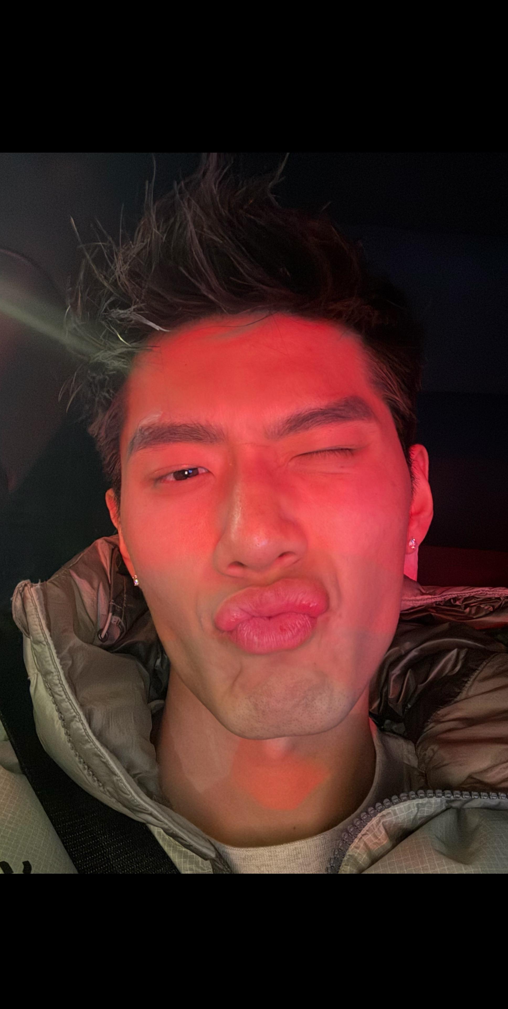 12月还是继续爱你们