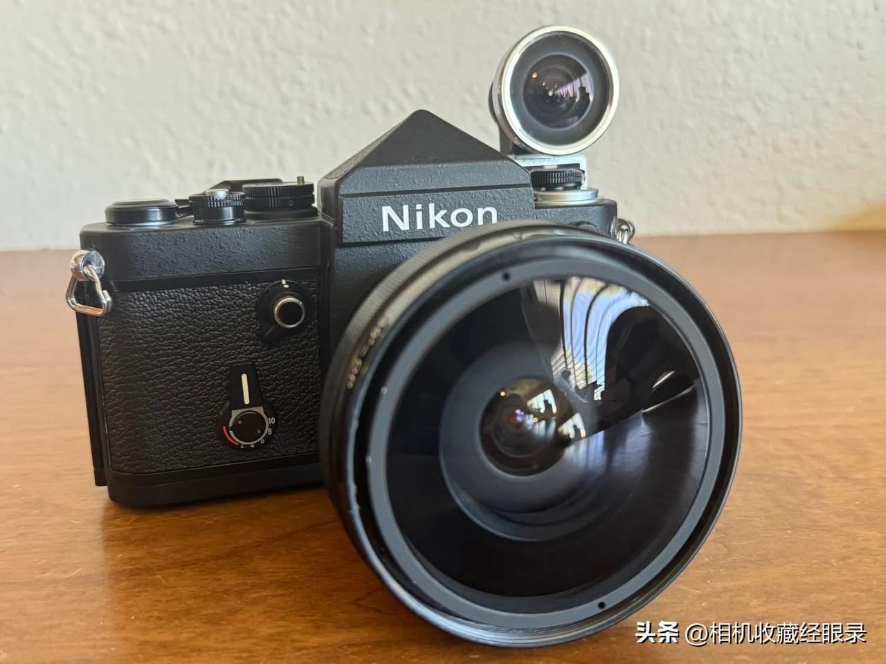 世上第一枚非球面鱼眼镜头：Nikkor 10/5.6！


这枚日本尼康的Nik