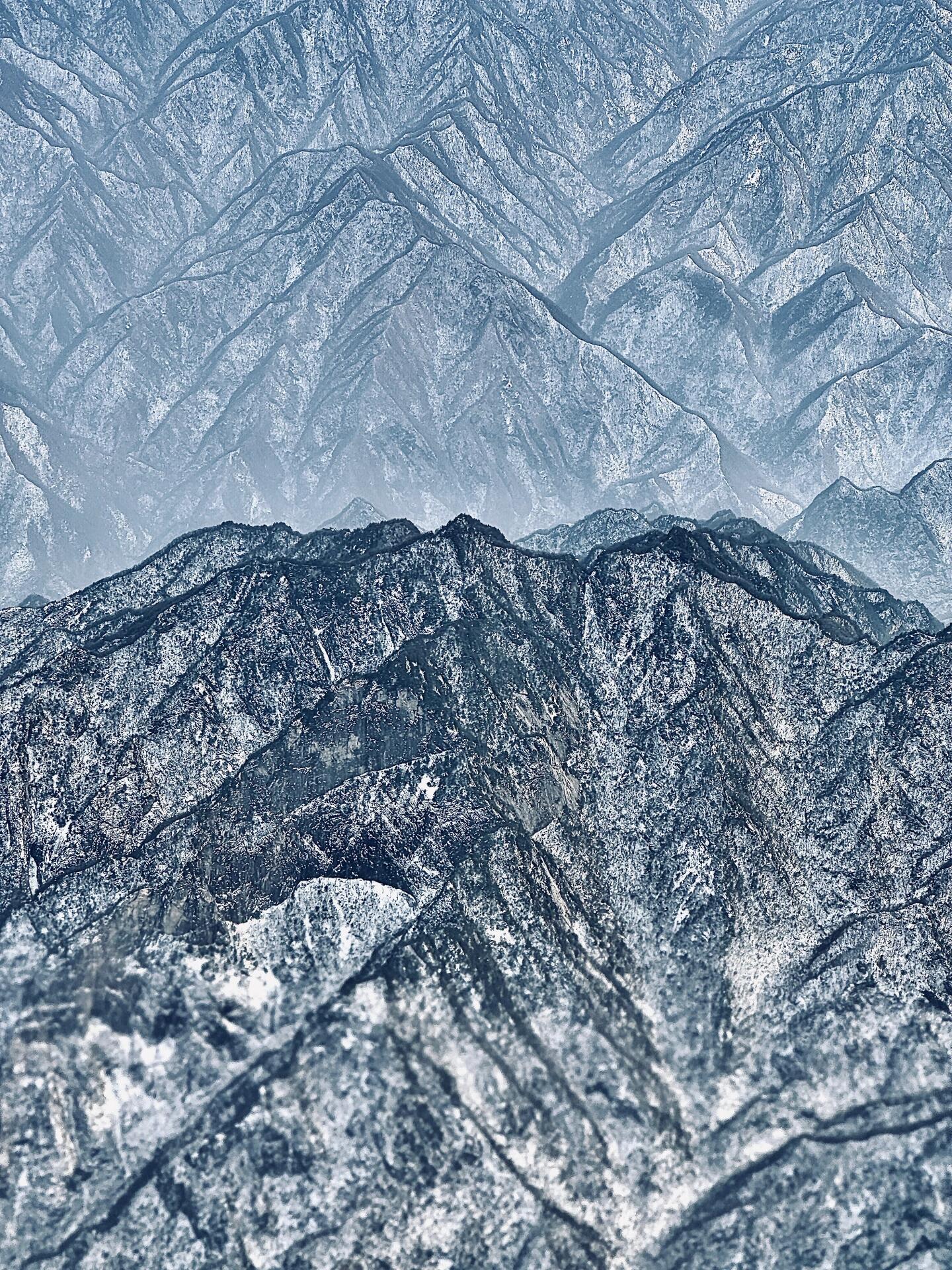 在空中拍到了水墨山水图 ​​​