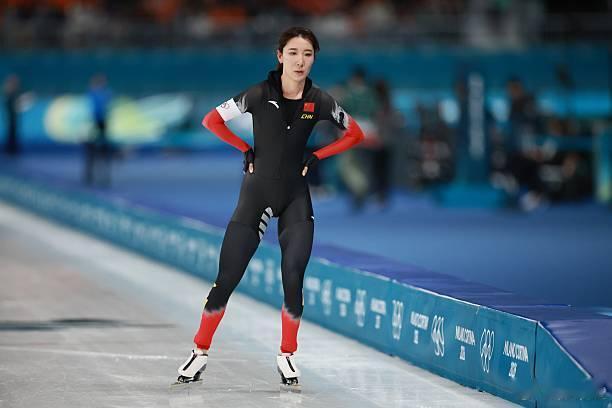 速度滑冰女子1500米韩梅获第名德容1:54.09金牌！韩梅 1:54.97  