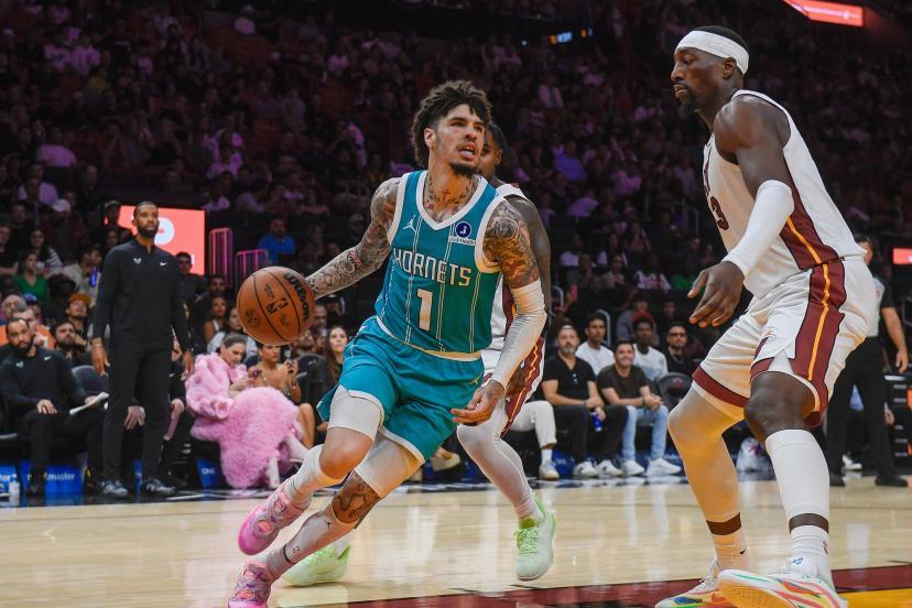 #黄蜂附加赛对阵热火#  随着100-118不敌活塞，黄蜂确定将位列第9或第10