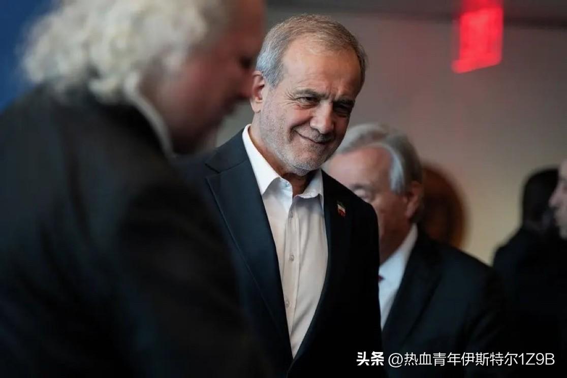 路透社：官员警告哈梅内伊，美国的打击行动可能会造成无法弥补的损失。哈梅内伊回应道