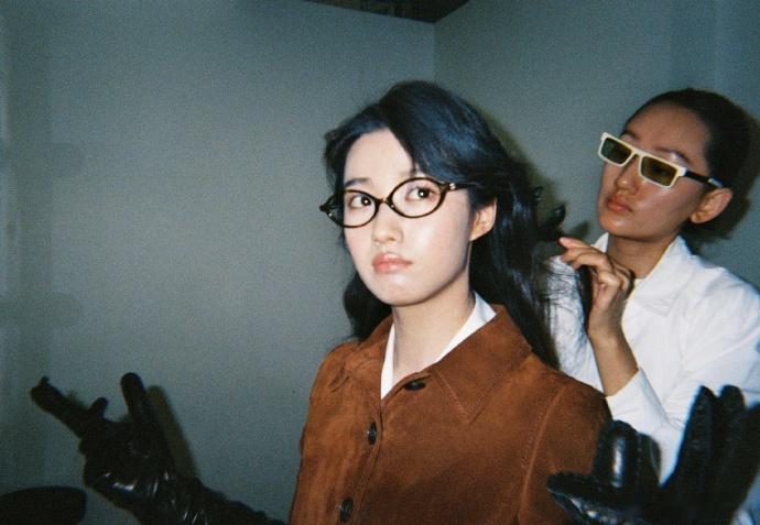 #卢昱晓一次性胶片机记小卢的不同新形态##卢昱晓一次性胶片机随拍#卢昱晓的一次性