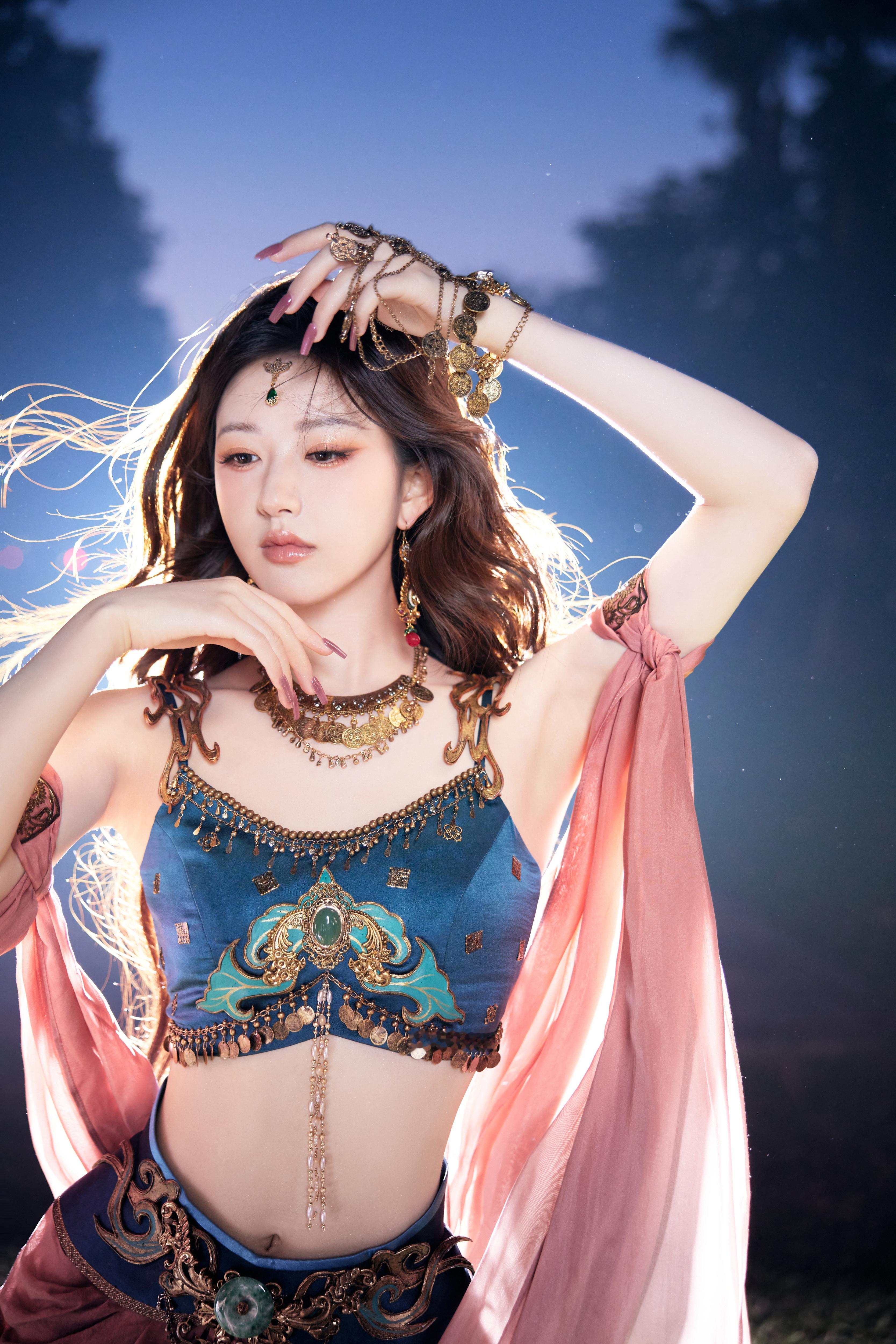 我靠真神女降临了 赵露思这脸也太牛逼 ​​​