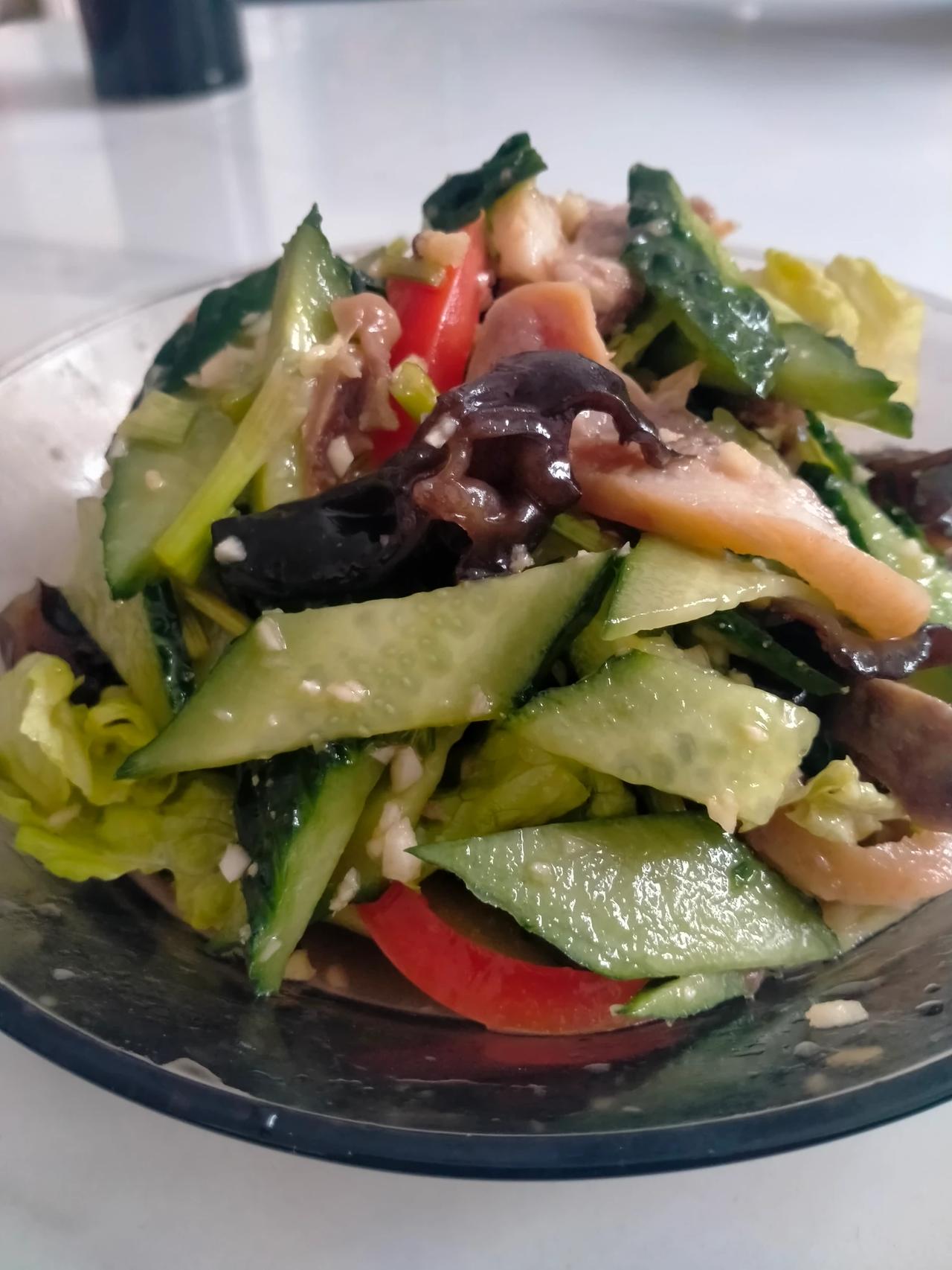 [大笑][大笑][大笑]方便老师，你KO马库斯非常厉害[赞]，给你点赞，但就事论