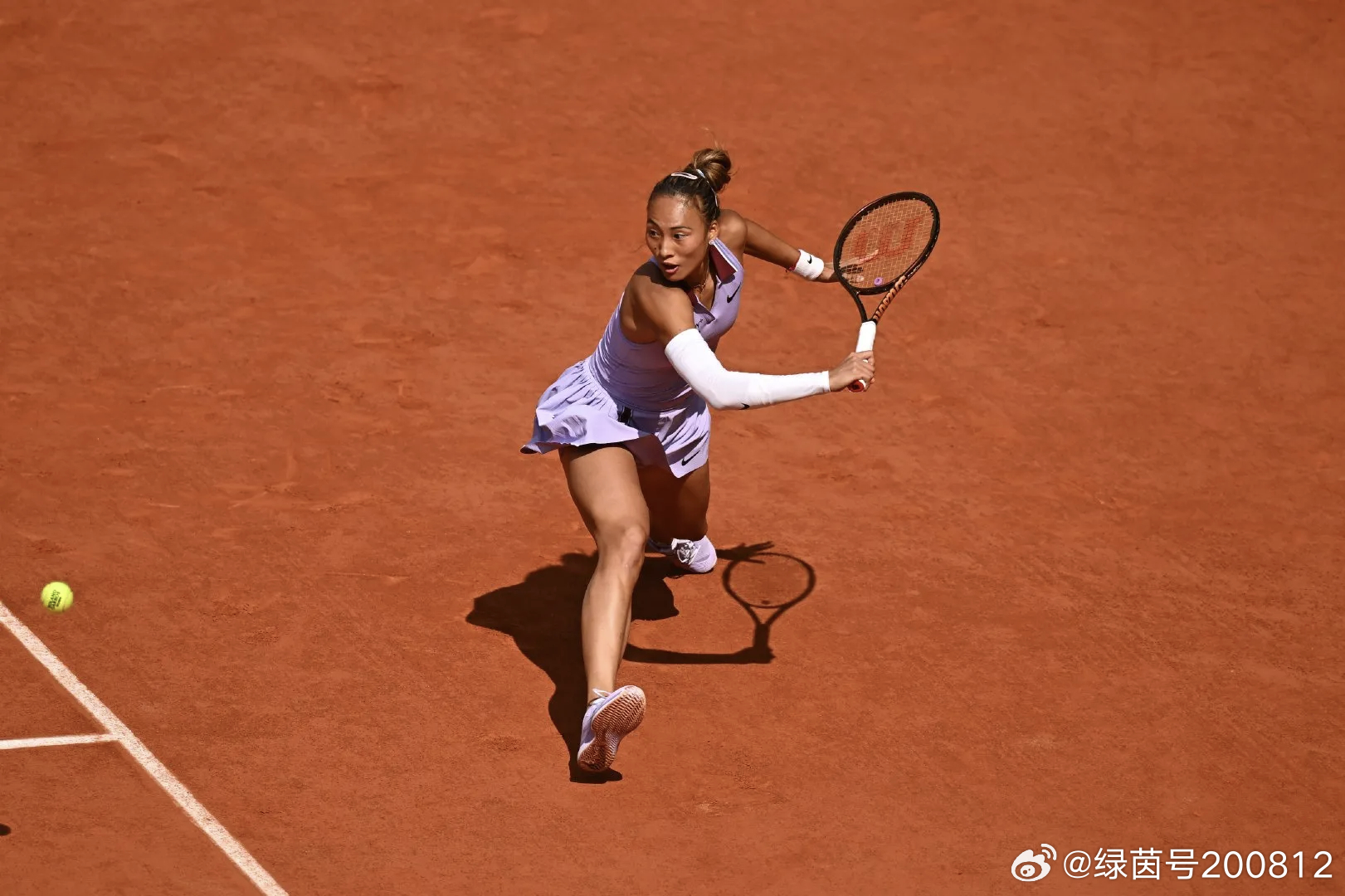 中国🇨🇳选手郑钦文四年来首次无缘法国网球公开赛🎾种子选手的身份，但还是凭借