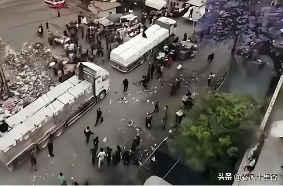 9月25日，中国5.5万个救援物资通过约旦陆路顺利抵达加沙，这真的太让人欣慰了！