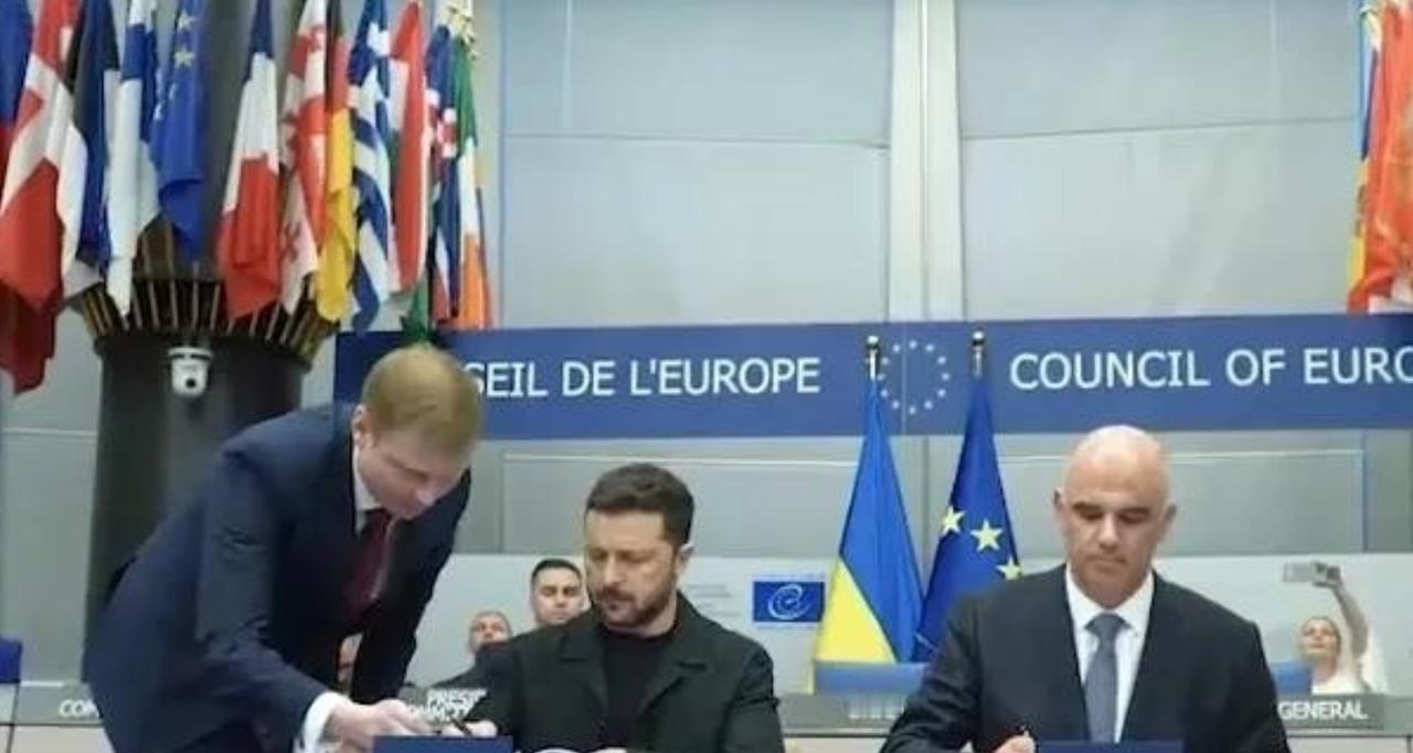 欧洲这么正义，为啥不设立一个侵略委内瑞拉罪？为啥不敢搞一个屠杀伊朗首脑罪？

最