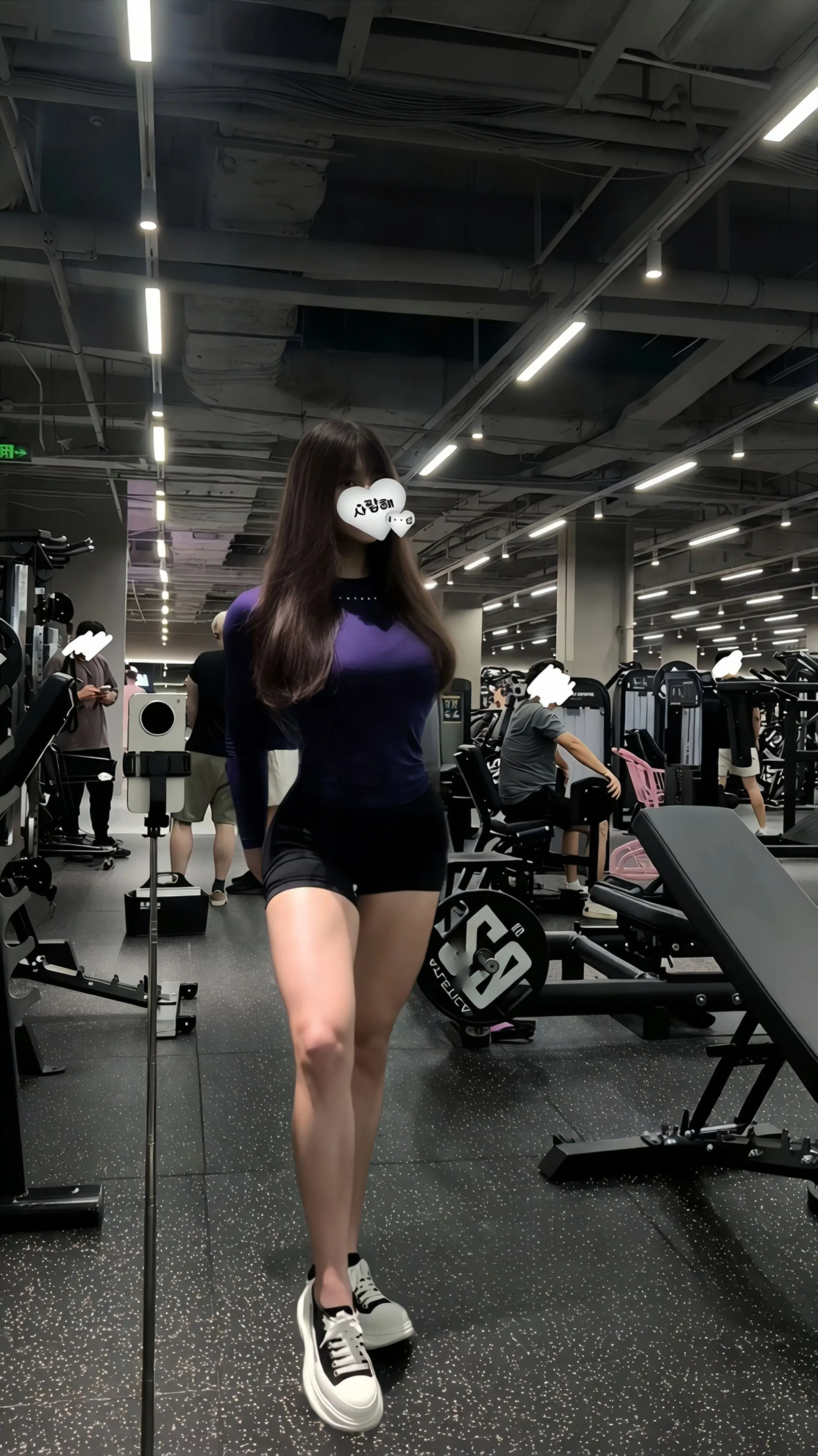 抛开脸来说。