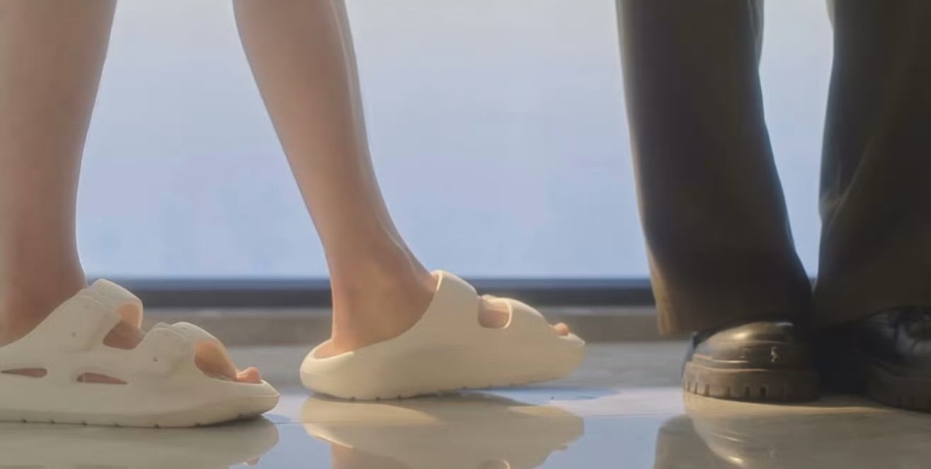 时常翻着相册掉眼泪 