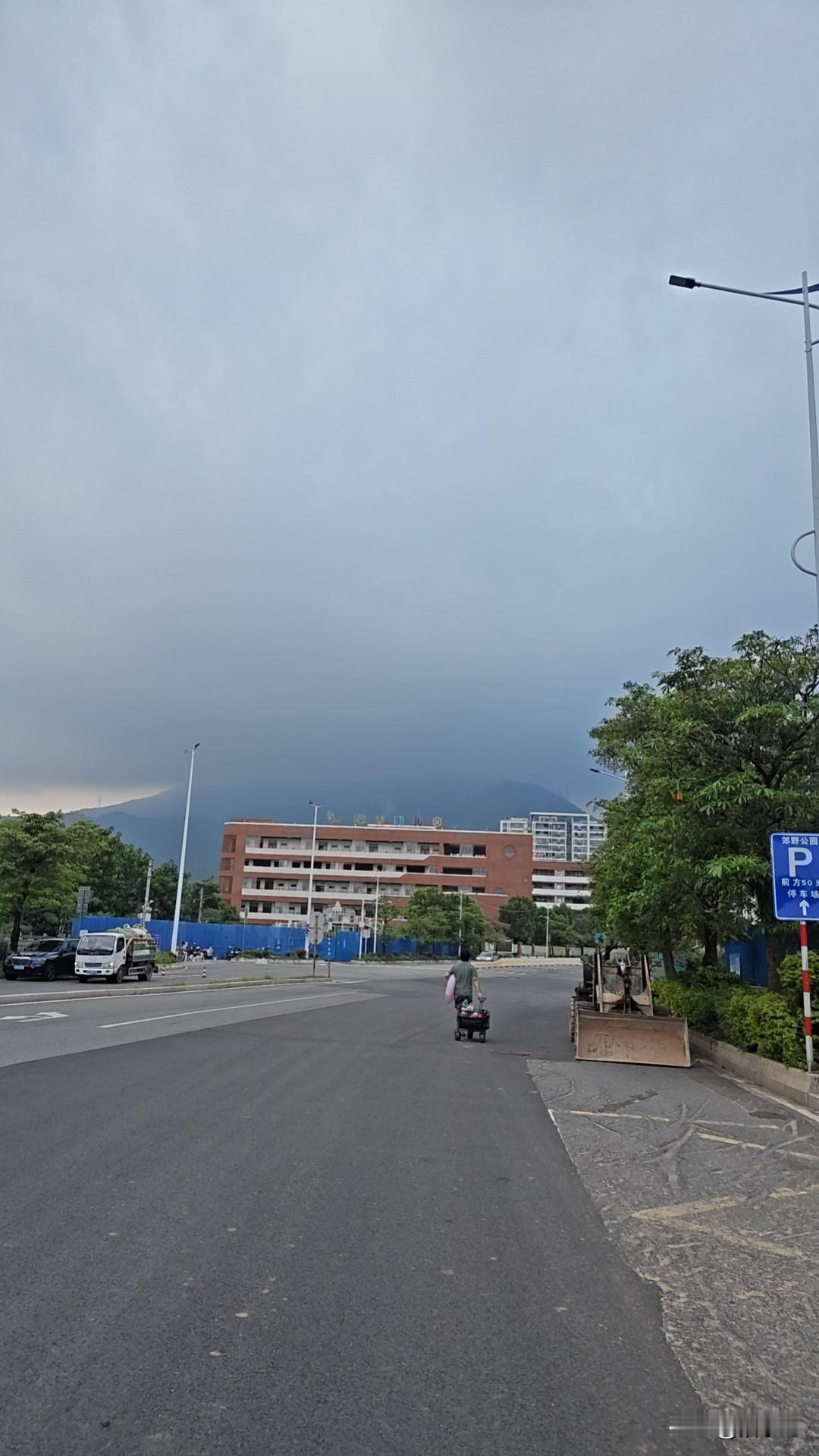 山雨欲来风满楼
