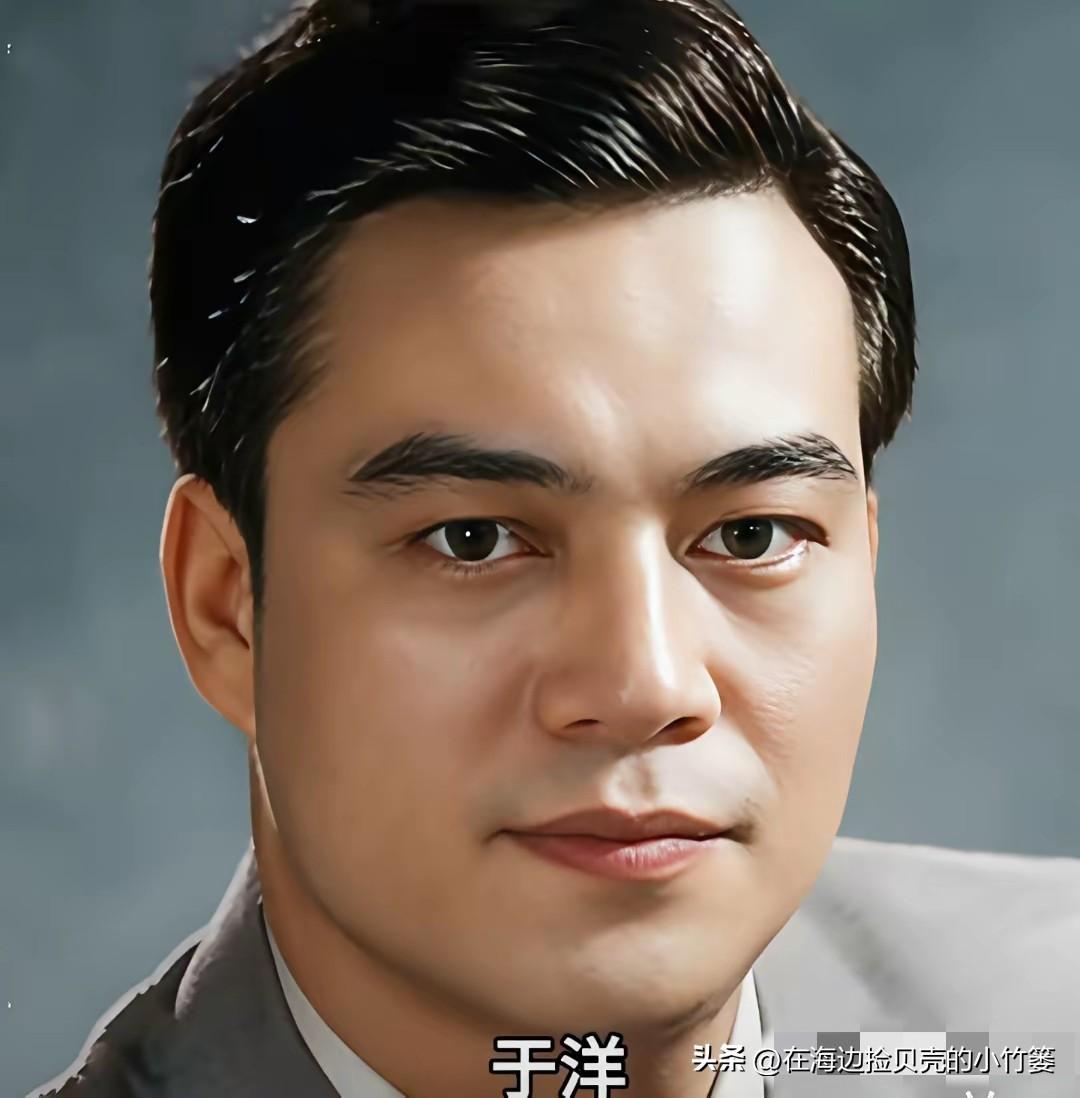  回看老一辈艺术家的青春年华，才懂什么叫颜值与实力并存，气质与风骨齐飞。这些旧照