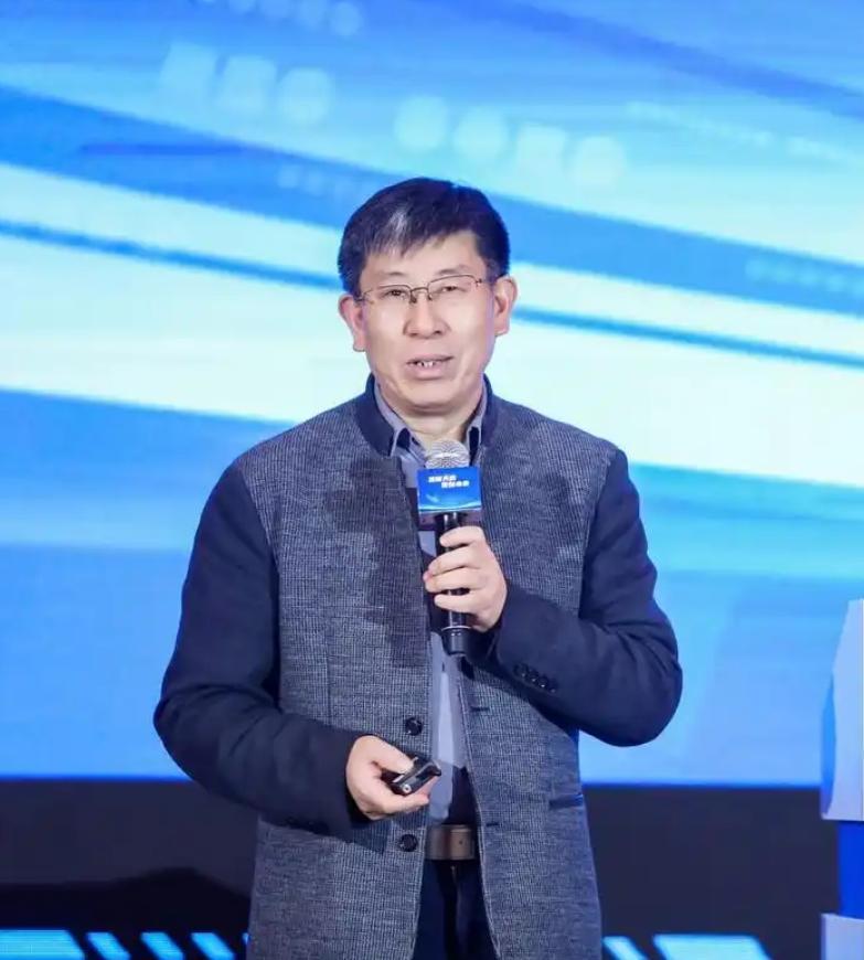 曝院士周成虎被带走调查，这件事情要是被最终定性了，那么“大器早成”的中国科学院院