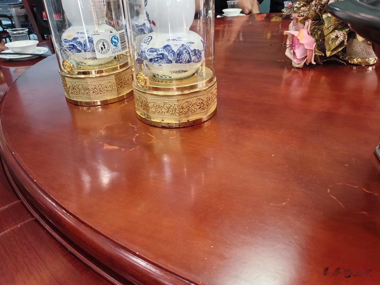 喝酒不喝醉，谁欠酒出事谁负连带责任。