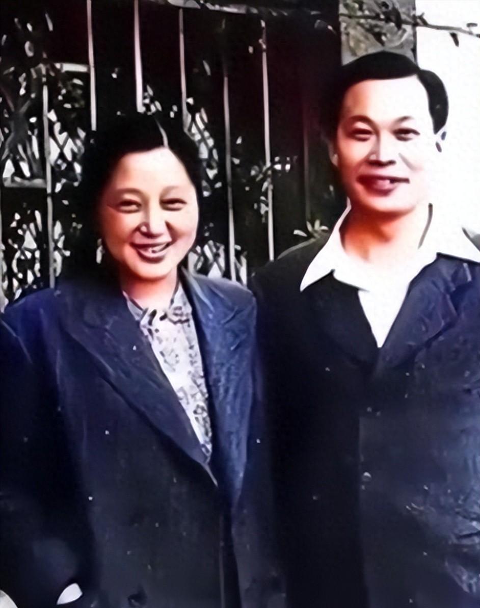 钱三强的女儿钱祖玄有多美？容貌秀丽鼻梁高挺，比妈妈还有气质！

提起钱三强，脑子