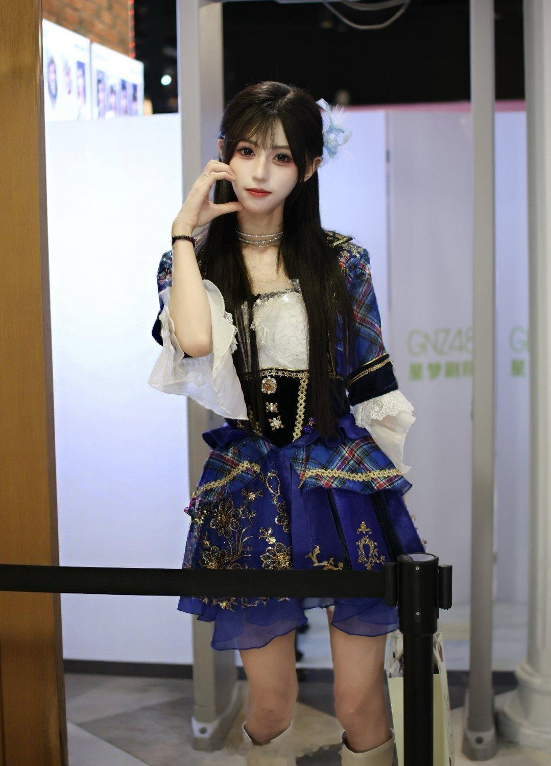 中泰还有这么好看的新人？怎么有漂亮的新人还偷偷藏着，没有发帖 