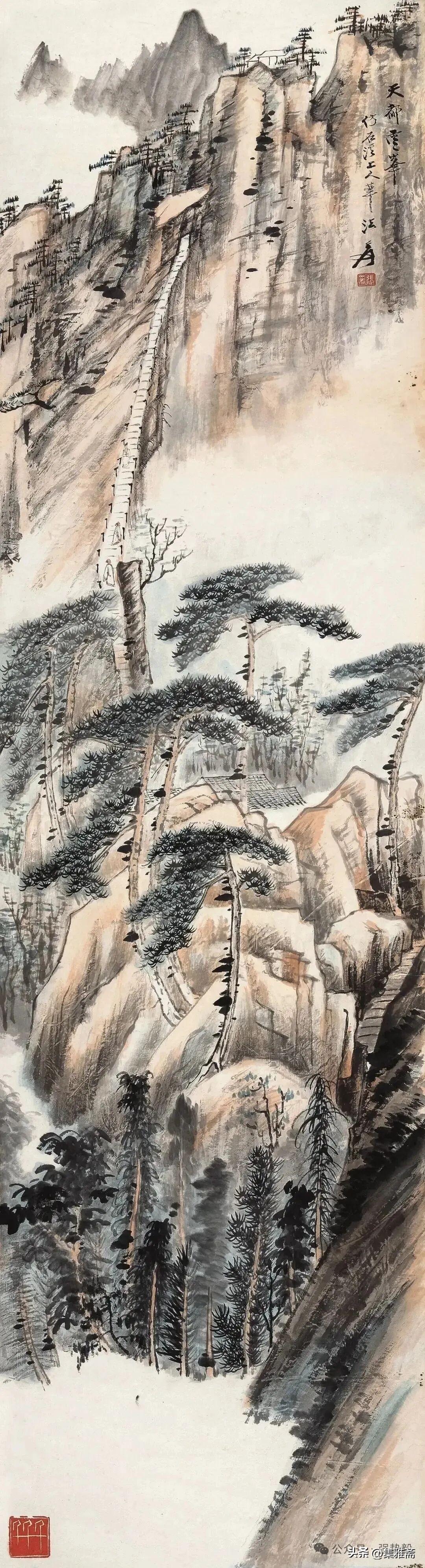 张大千的古松山水图使人身临其境，顿生苍劲之感